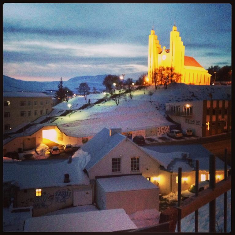 Guesthouse Hvítahúsid Akureyri Extérieur photo