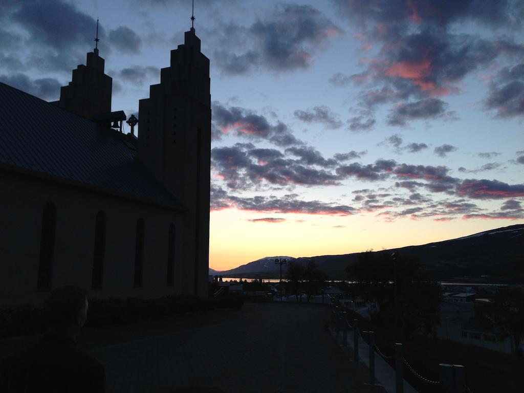 Guesthouse Hvítahúsid Akureyri Extérieur photo