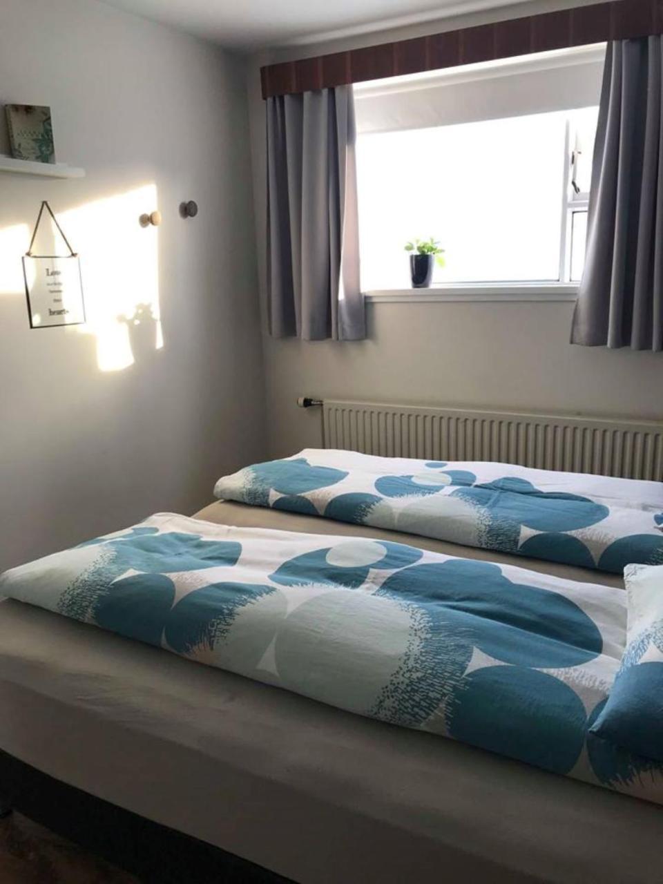 Guesthouse Hvítahúsid Akureyri Extérieur photo